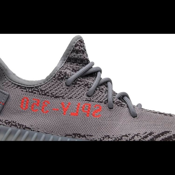 Yeezy 350 V2 - Picture 2 of 6